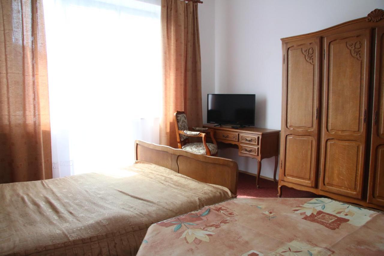 Bed and Breakfast Domy Wczasowe Tryumfy Криниця-Здруй Екстер'єр фото