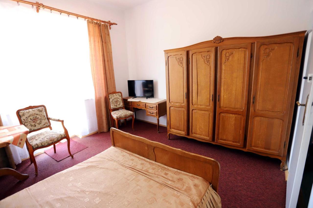 Bed and Breakfast Domy Wczasowe Tryumfy Криниця-Здруй Екстер'єр фото