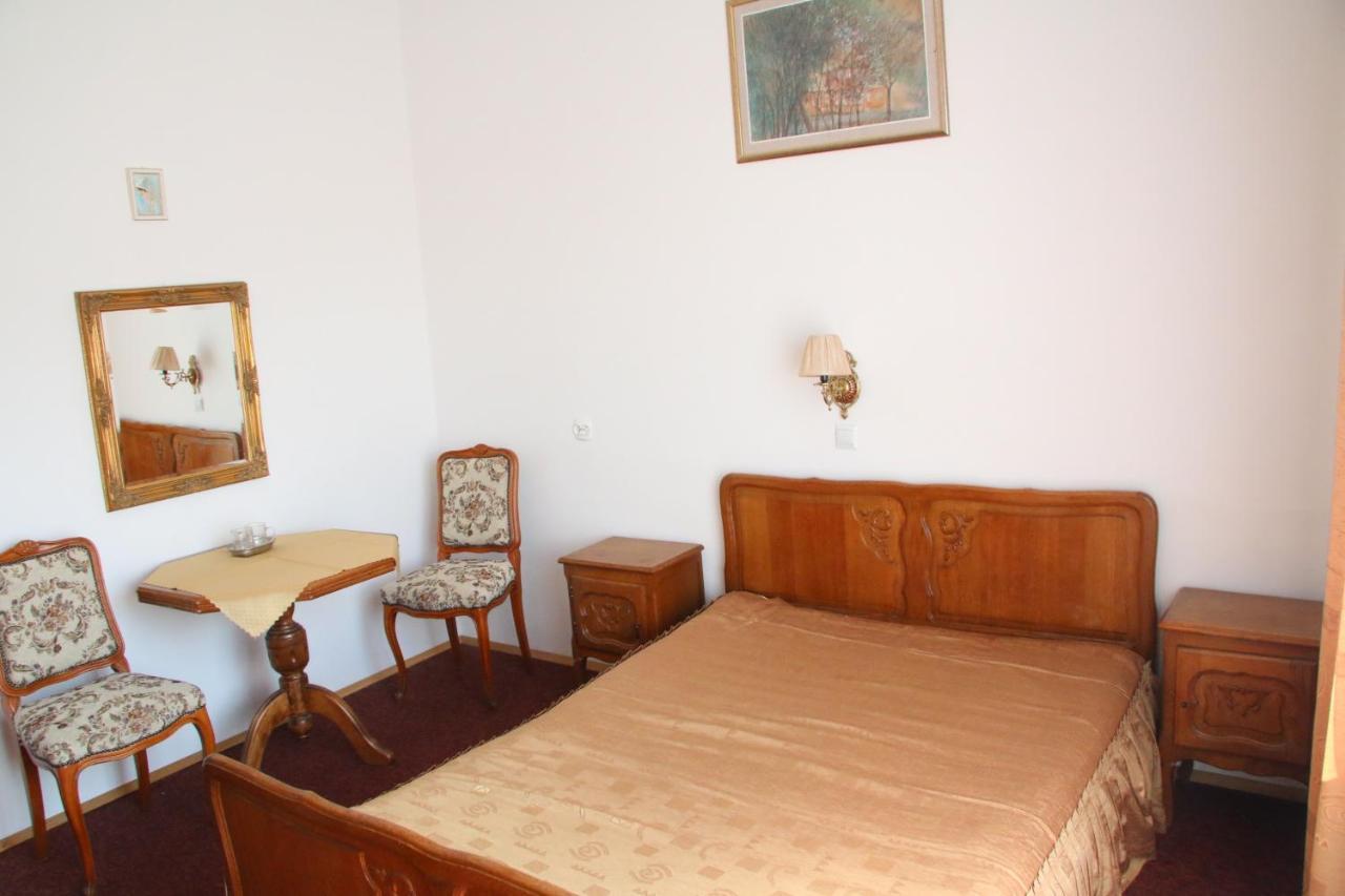 Bed and Breakfast Domy Wczasowe Tryumfy Криниця-Здруй Екстер'єр фото