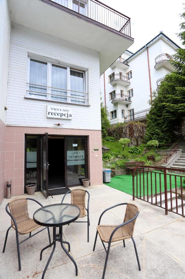 Bed and Breakfast Domy Wczasowe Tryumfy Криниця-Здруй Екстер'єр фото