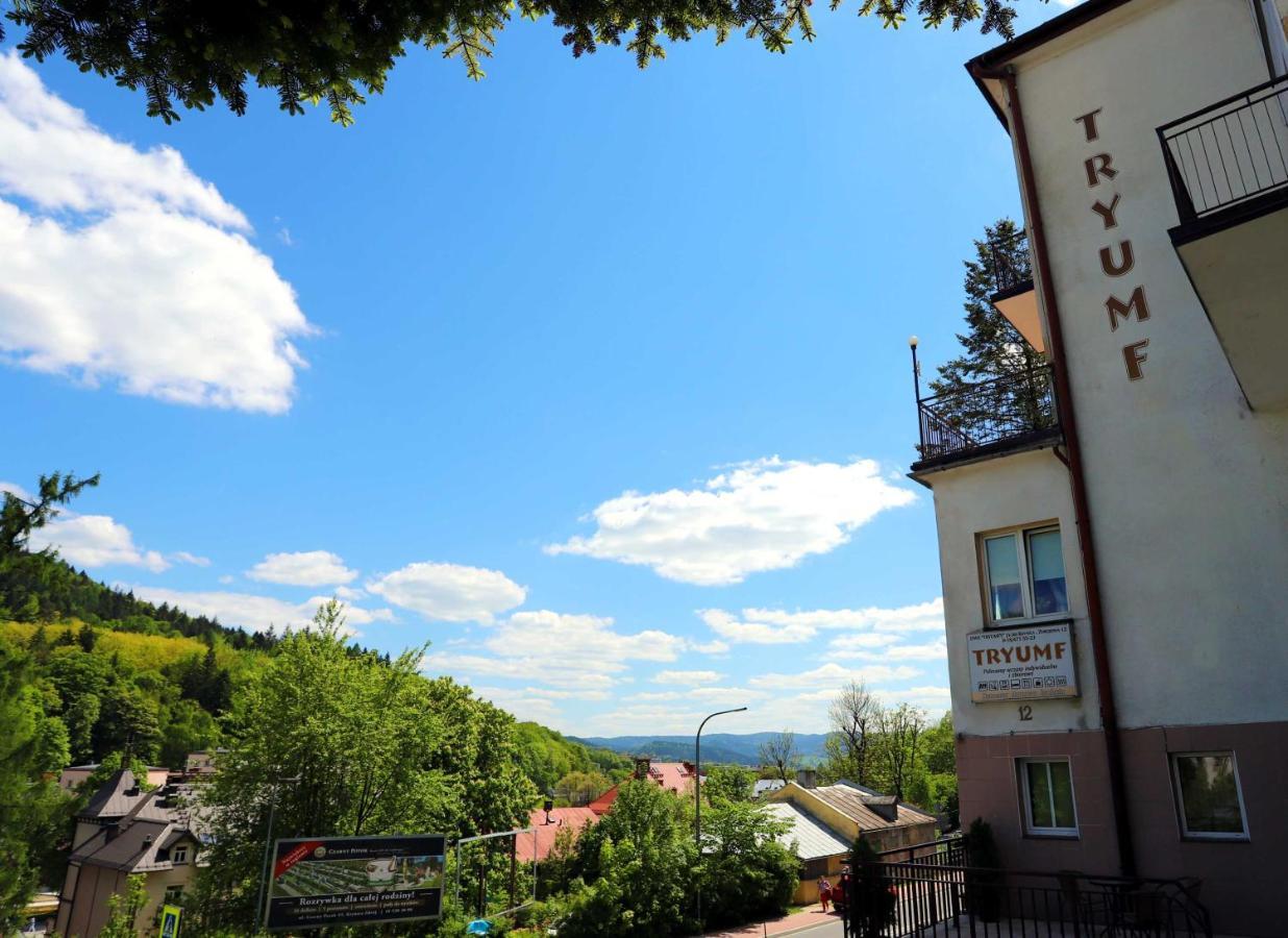 Bed and Breakfast Domy Wczasowe Tryumfy Криниця-Здруй Екстер'єр фото