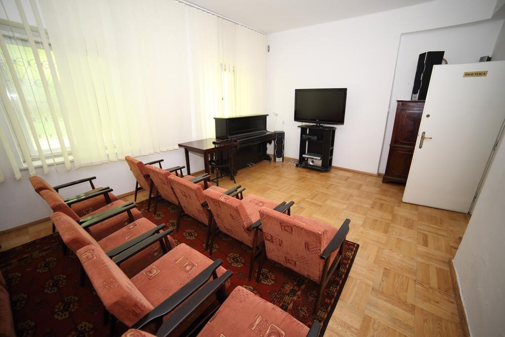 Bed and Breakfast Domy Wczasowe Tryumfy Криниця-Здруй Екстер'єр фото