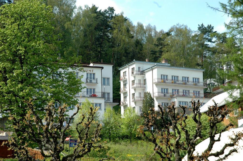 Bed and Breakfast Domy Wczasowe Tryumfy Криниця-Здруй Екстер'єр фото
