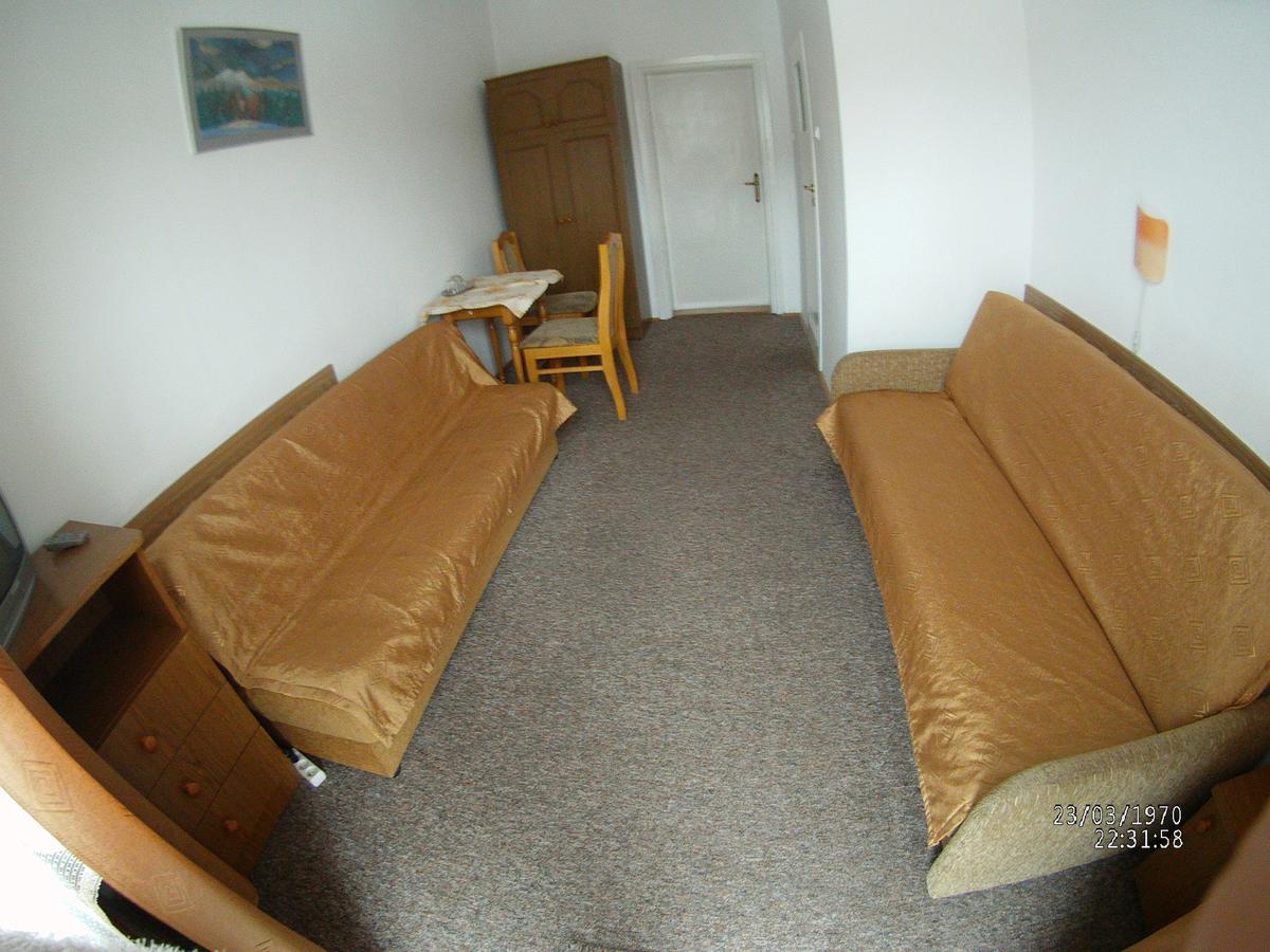 Bed and Breakfast Domy Wczasowe Tryumfy Криниця-Здруй Екстер'єр фото
