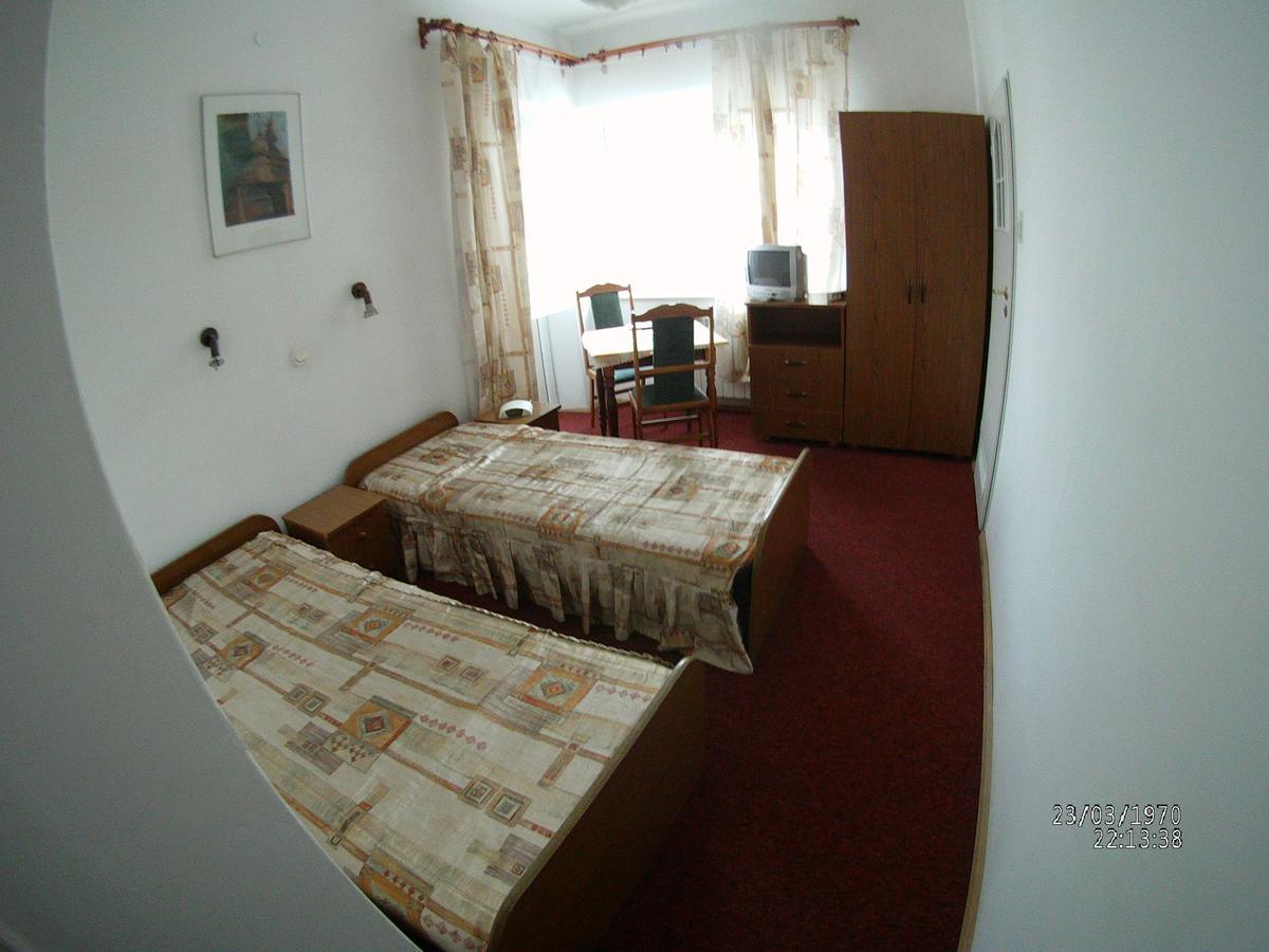 Bed and Breakfast Domy Wczasowe Tryumfy Криниця-Здруй Екстер'єр фото